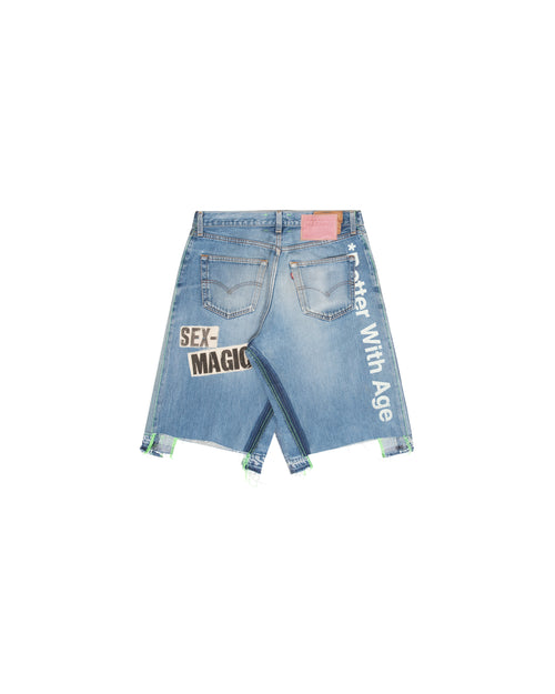 EXPOSÉ TRIPLE-WIDE DENIM SHORT