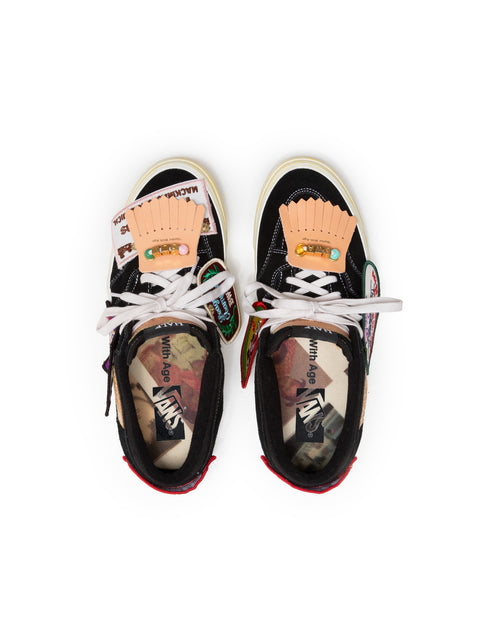 BWA + VANS — HALF CAB